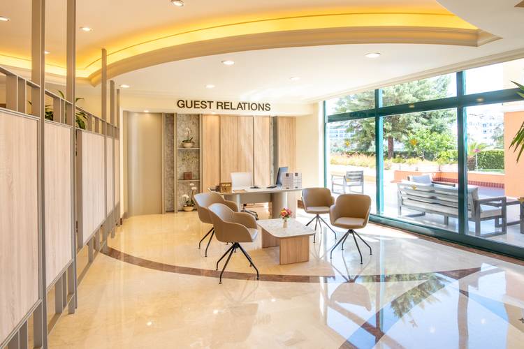 Miramare Queen Hotel