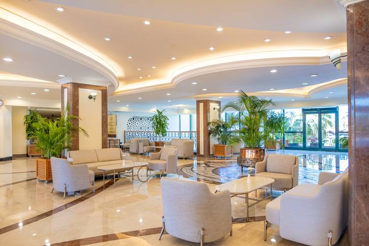 Miramare Queen Hotel