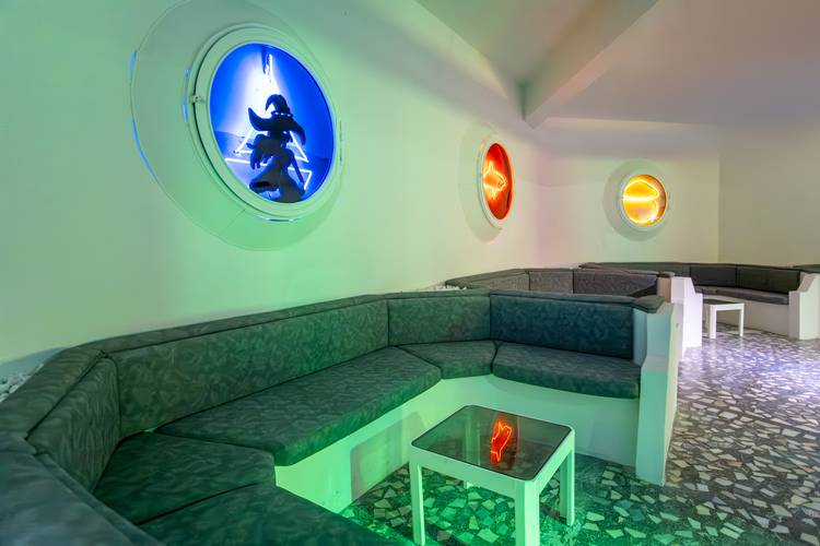 Miramare Queen Hotel