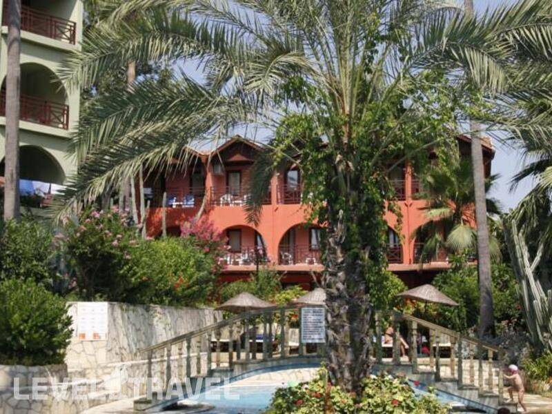 Фотография Club Tropical Beach Hotel