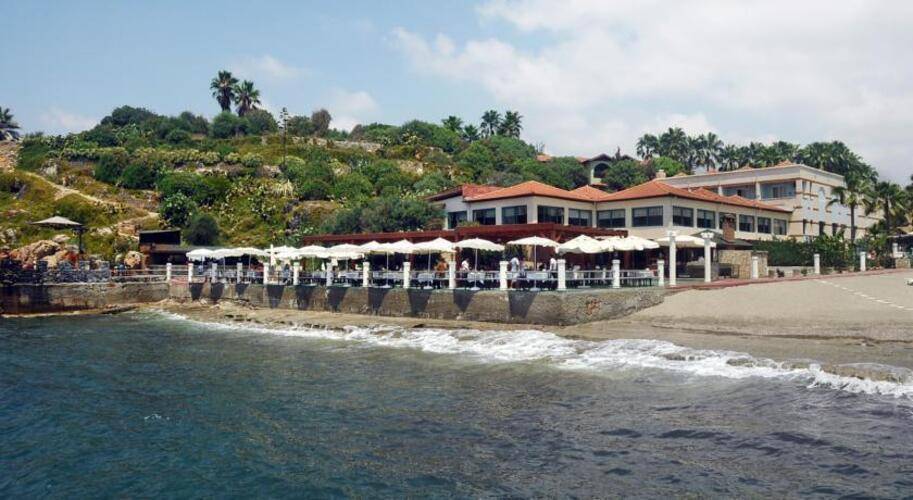 Club Tropical Beach Hotel