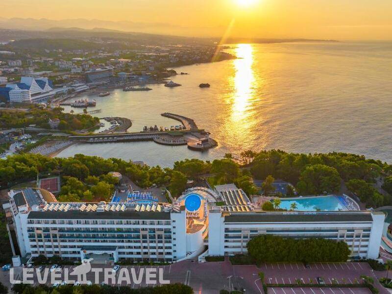 Фотография A Good Life Utopia Family Resort (Ex. Water Planet)