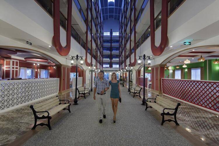 Senza Hotels The Inn Resort & Spa