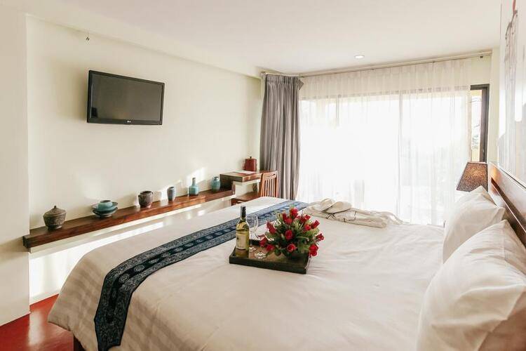 CC's Hideaway Hotel (Ex.C.C. Blooms)