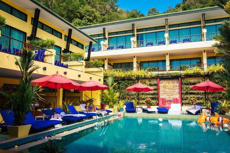 CC's Hideaway Hotel (Ex.C.C. Blooms)