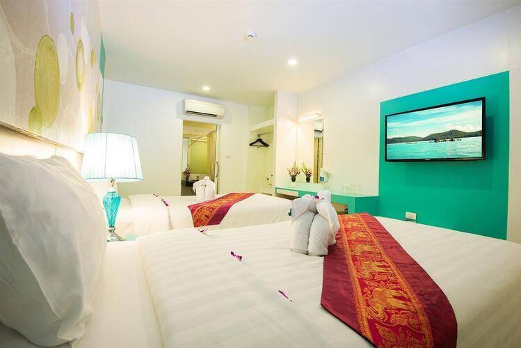 Patong Platinums Hotel (Ex.Tuana Patong Holiday Hotel)