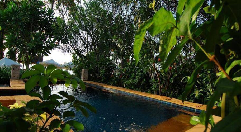 Seaview Resort Khao Lak (Ex.Centara Seaview Resort Khao Lak)