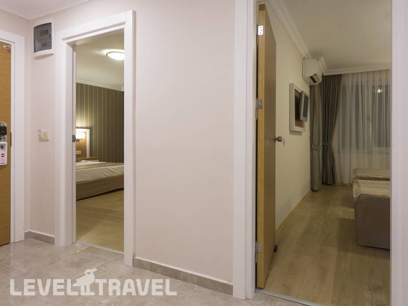 Фотография Lonicera City Hotel