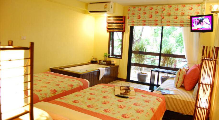 Phra Nang Inn Hotel