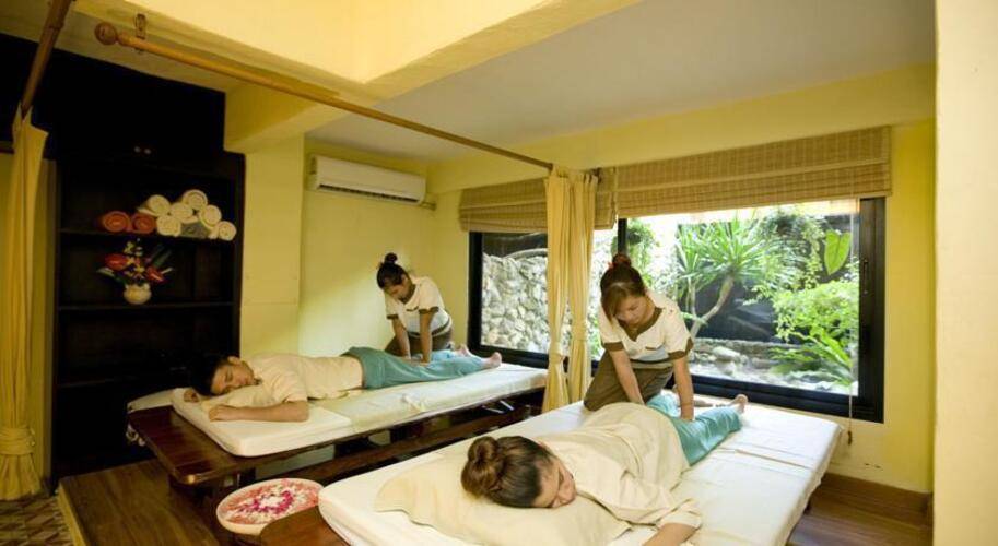 Phra Nang Inn Hotel