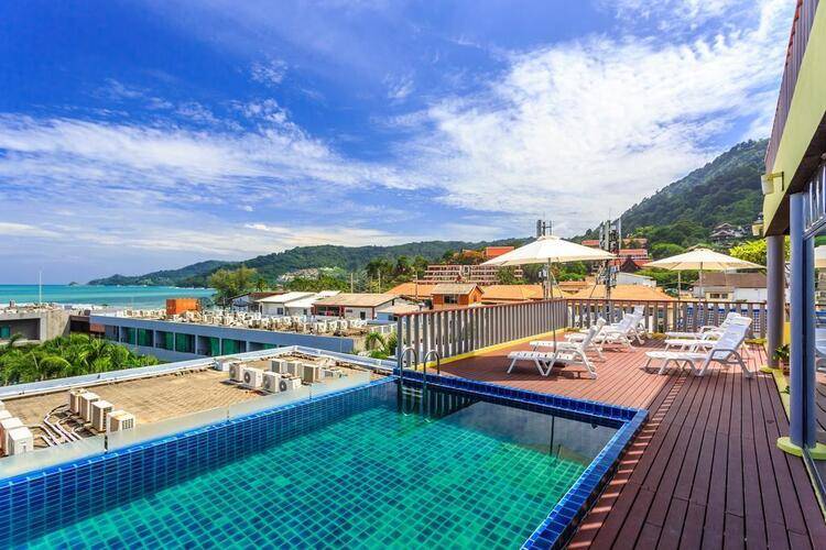 7q Patong Beach