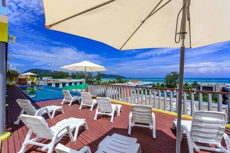 7q Patong Beach