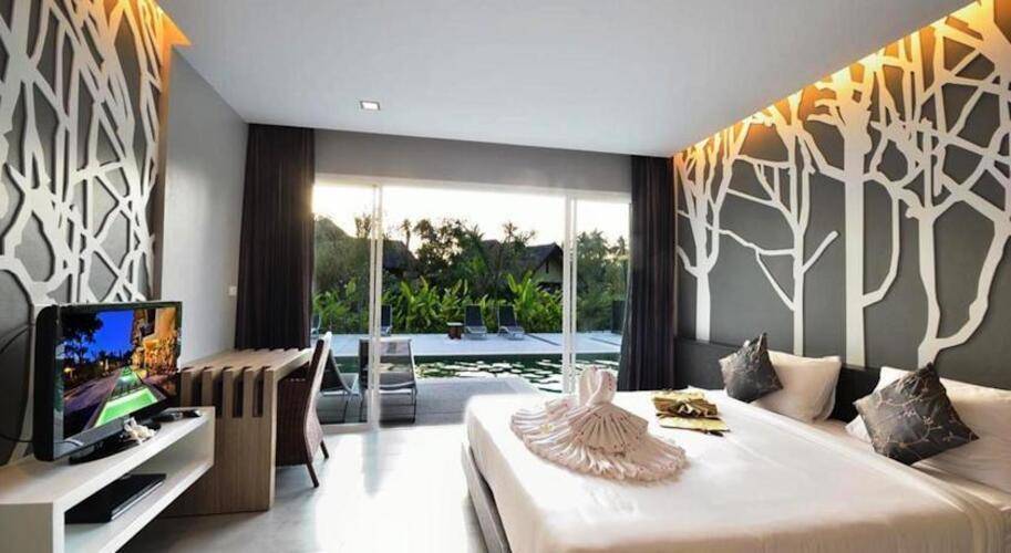 Panalee Resort