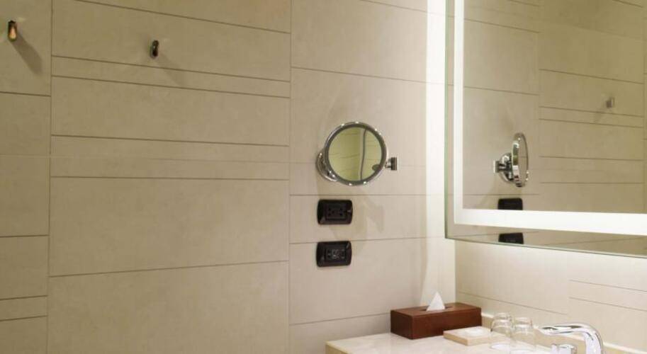 Eastin Grand Hotel Sathorn