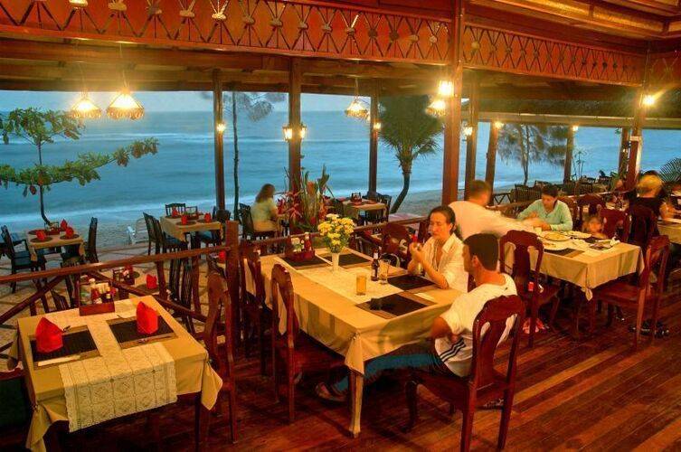 Sand Sea Resort & Spa