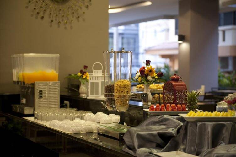 Gu Hotel