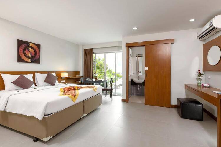 Patong Bay Residence (Ex. Patong Bay Resotel)