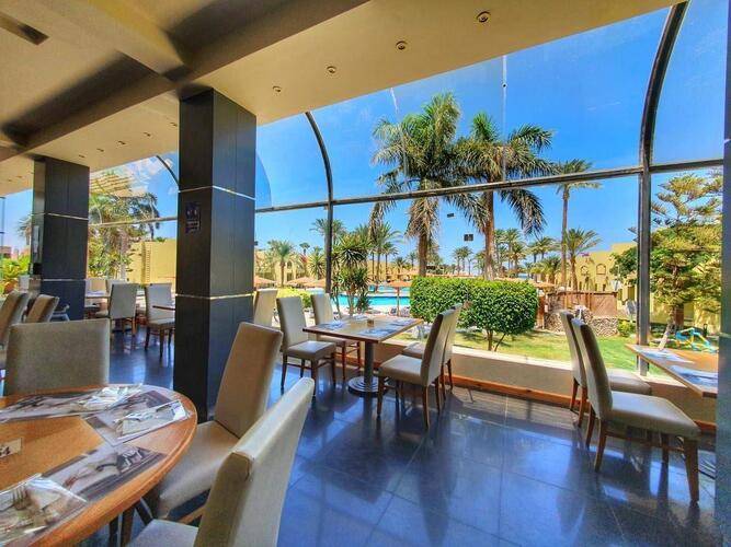 Palm Beach Resort