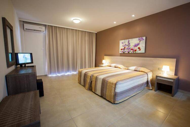 Crystallo Apartments