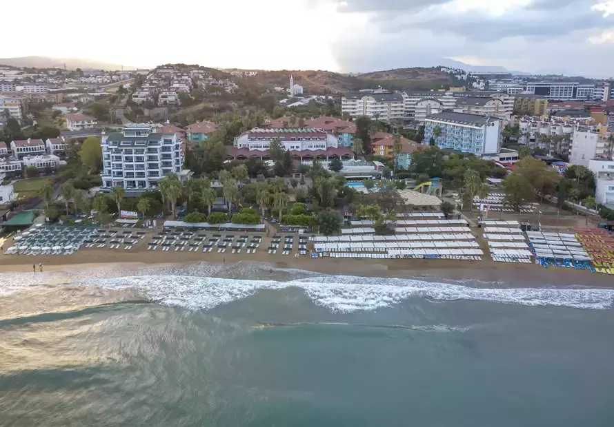 Armas Green Fugla Beach