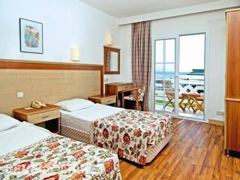 Фотография Jacaranda Club & Resort
