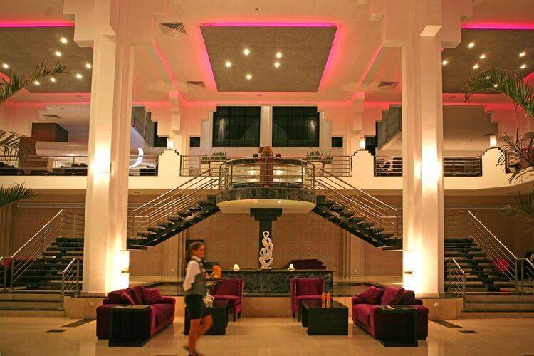 St. George Hotel And Spa Resort (Ex.St. George Hotel & Golf Resort)