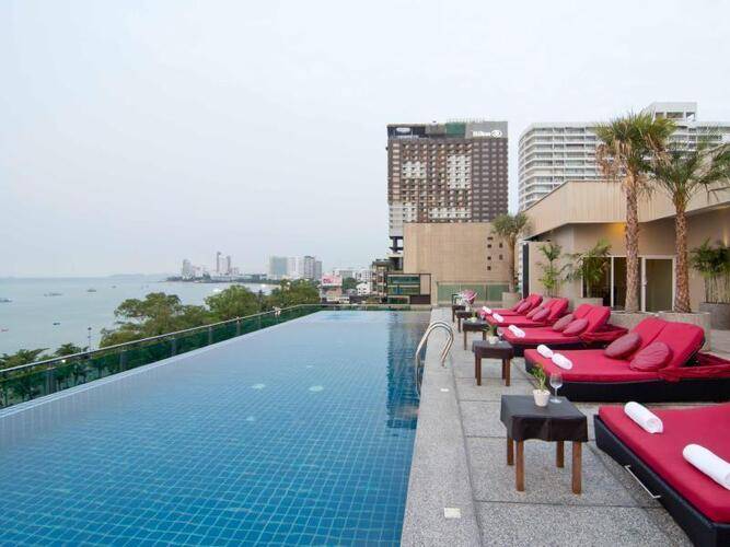 Sea Me Spring Too Hotel
