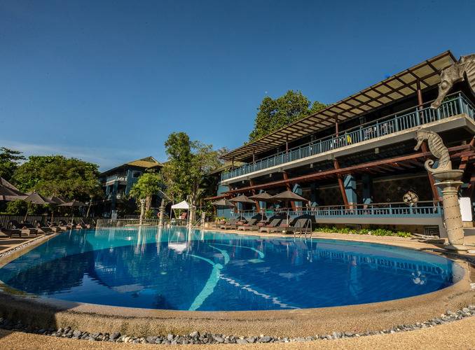 Peace Laguna Resort & Spa