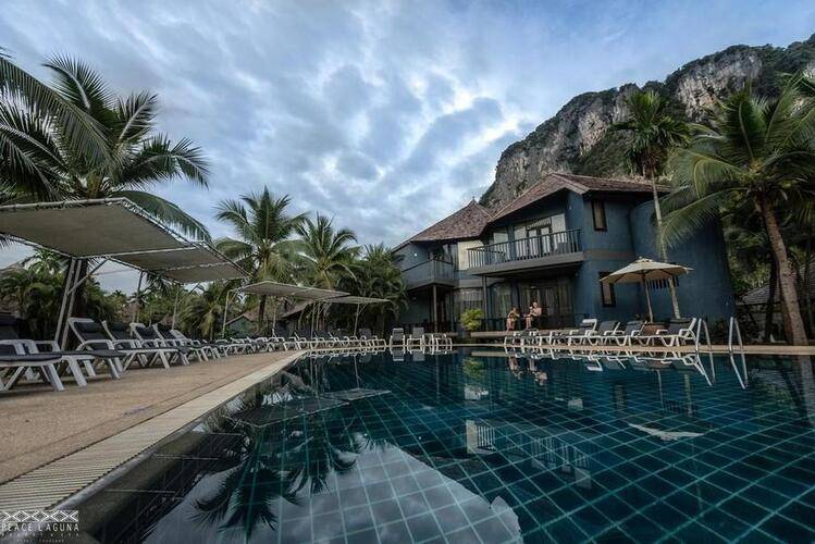 Peace Laguna Resort & Spa