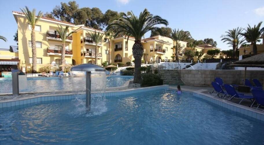 Club Elephant Malama Beach Holiday Village