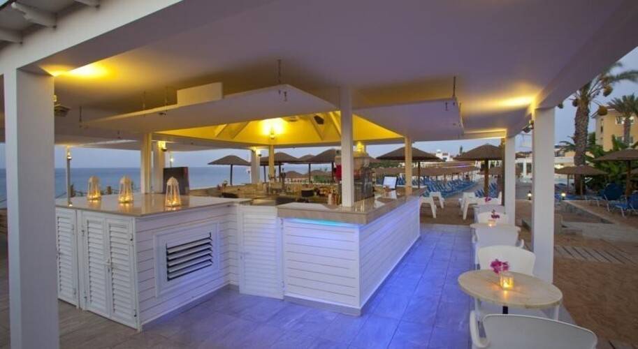 Club Elephant Malama Beach Holiday Village