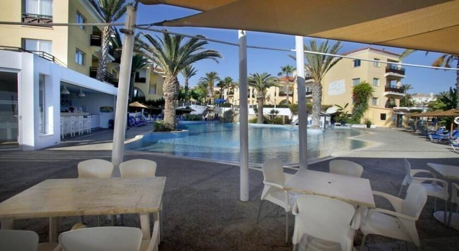 Club Elephant Malama Beach Holiday Village