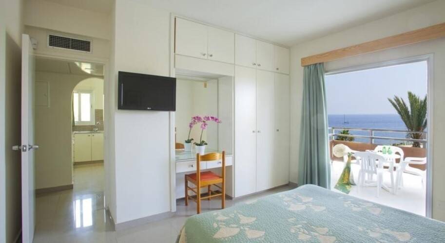 Club Elephant Malama Beach Holiday Village