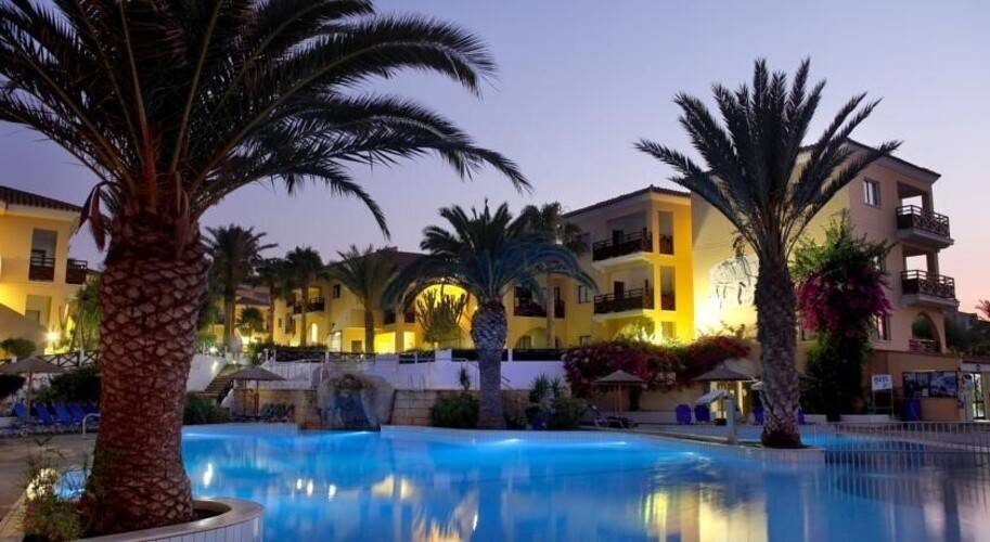 Club Elephant Malama Beach Holiday Village