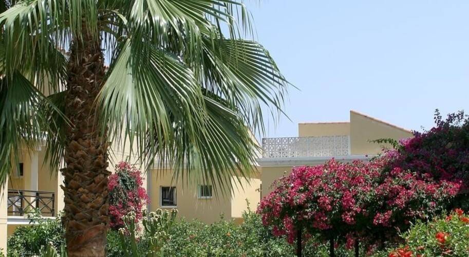 Club Elephant Malama Beach Holiday Village
