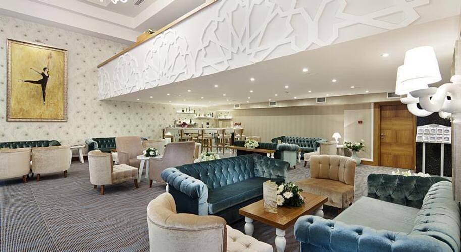 Best Western Plus Khan Hotel