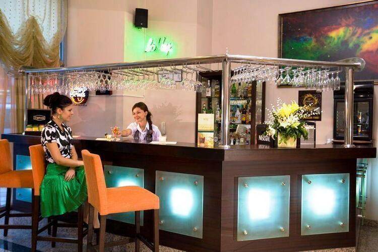 Best Western Plus Khan Hotel