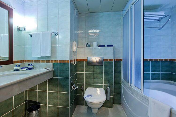 Best Western Plus Khan Hotel