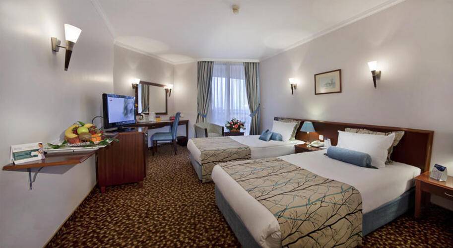 Best Western Plus Khan Hotel