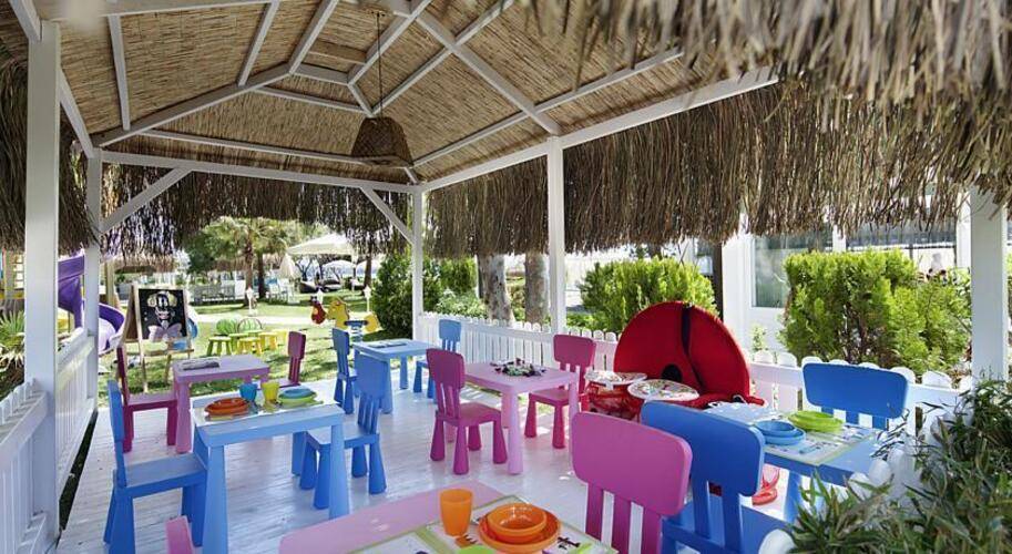 Best Western Plus Khan Hotel