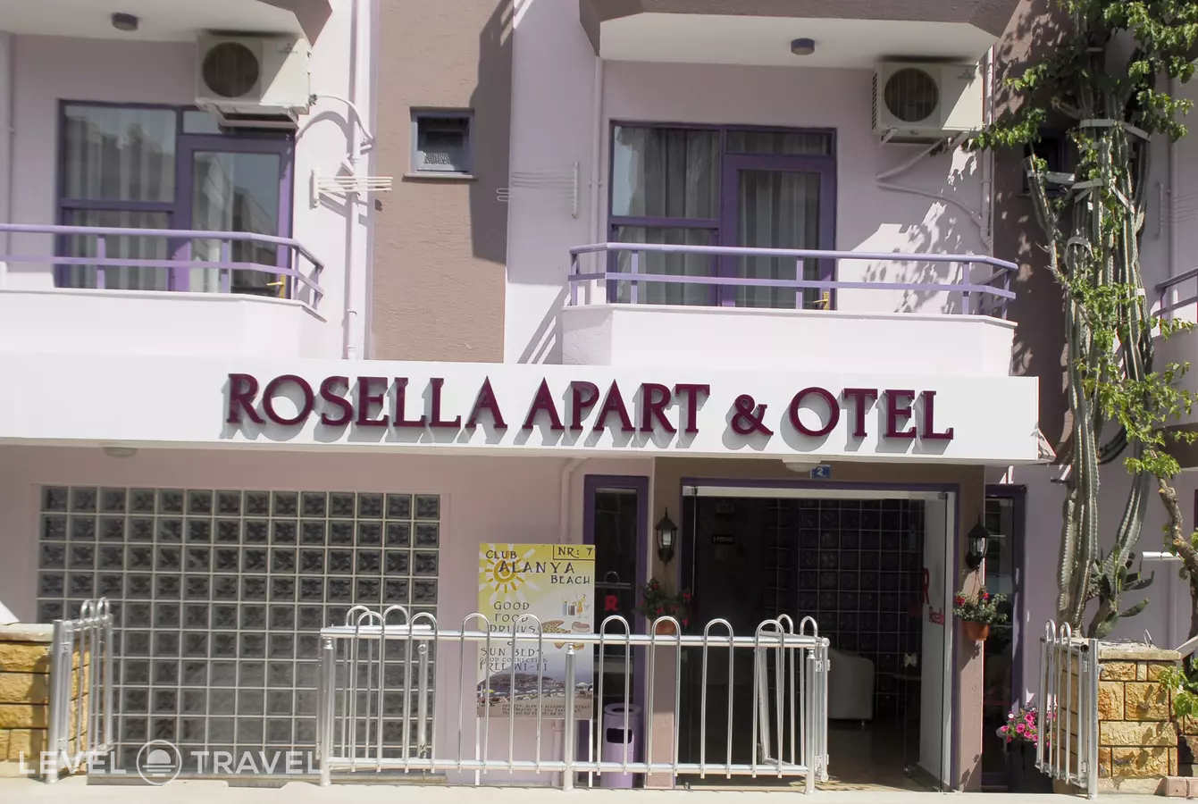 Rosella Hotel