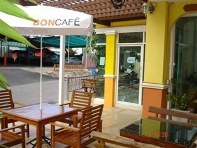 V Style Boutique Hotel