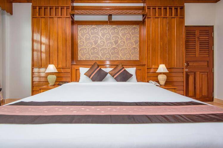 Tony Resort