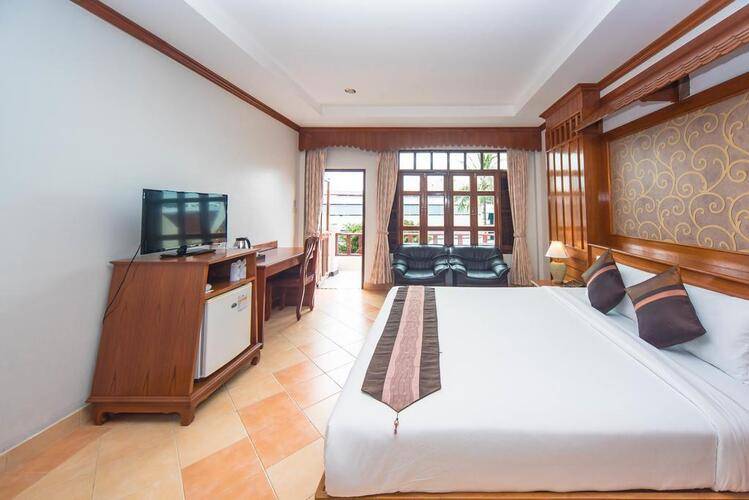 Tony Resort