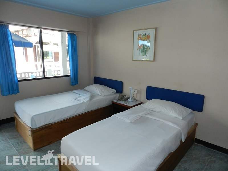 Фотография Mid Town Inn Hotel