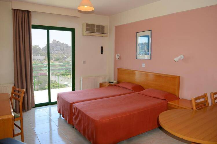Artemis Hotel Apts