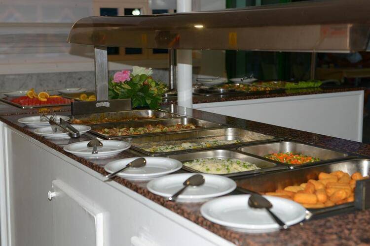 Artemis Hotel Apts