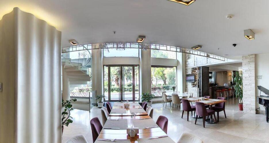 Ramada By Wyndham Istanbul Grand Bazaar