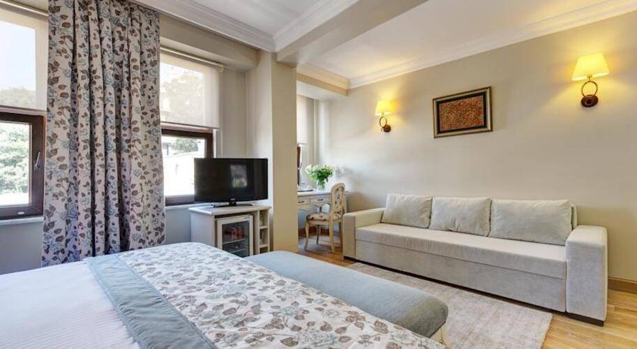 Arena Hotel