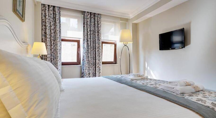 Arena Hotel
